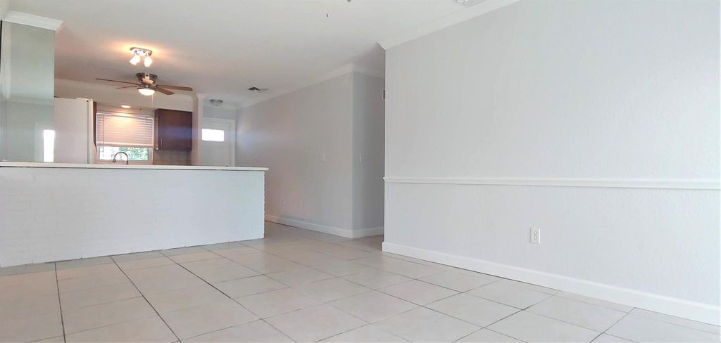 Photo of 714 Hummingbird Way #E, North Palm Beach, FL 33408 (MLS # R10943440)