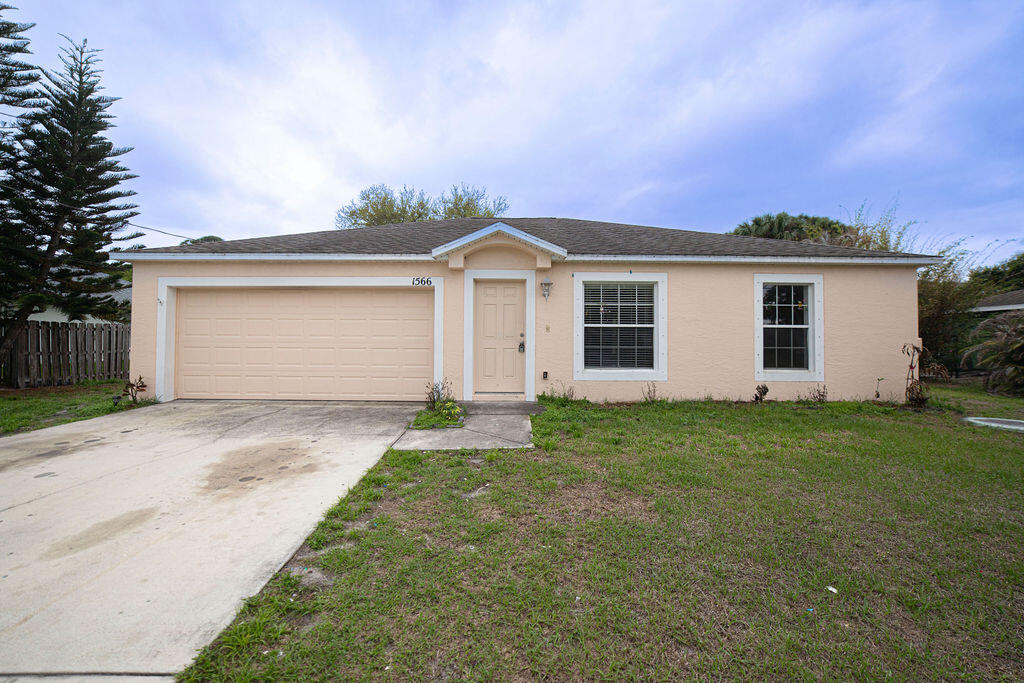 PORT ST LUCIE SECTION 8 - Residential Lease