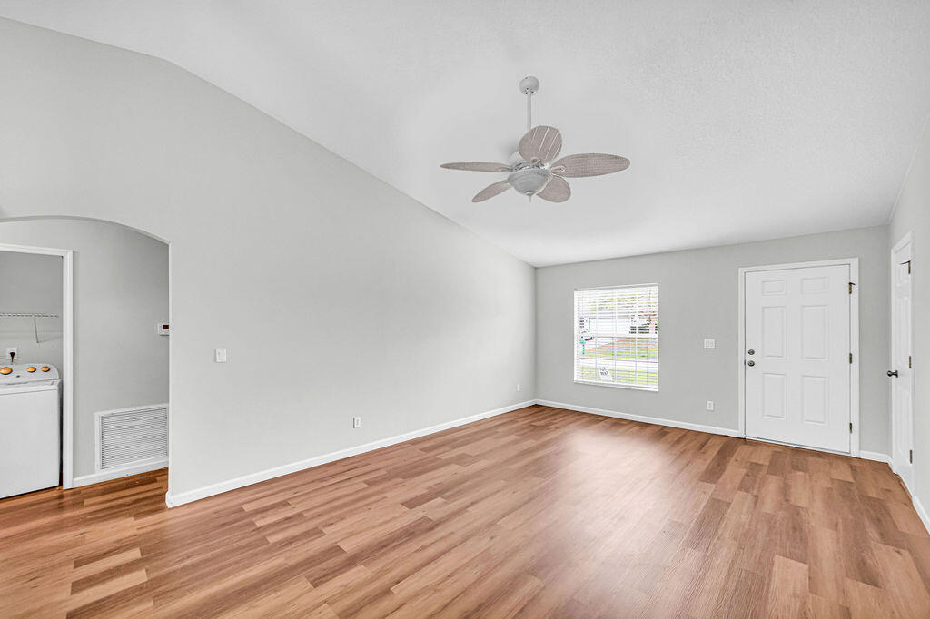 PORT ST LUCIE SECTION 8 - Residential Lease