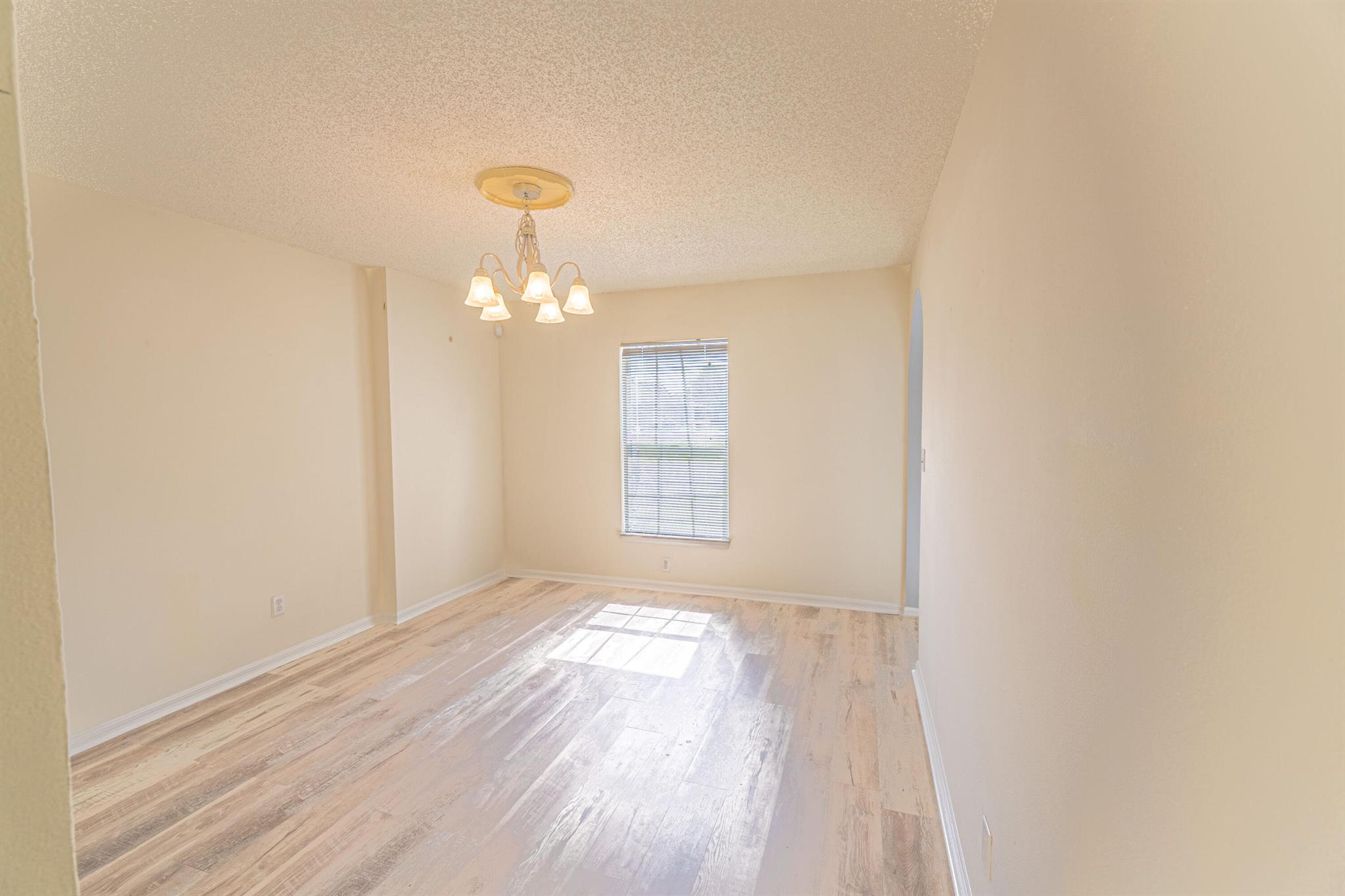 PORT ST LUCIE SECTION 4 - Residential Lease