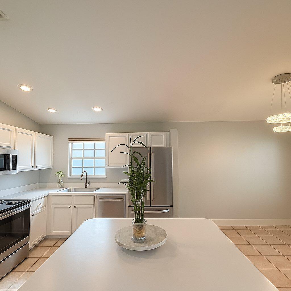 WESTBROOK ISLES CONDOMINI - Residential