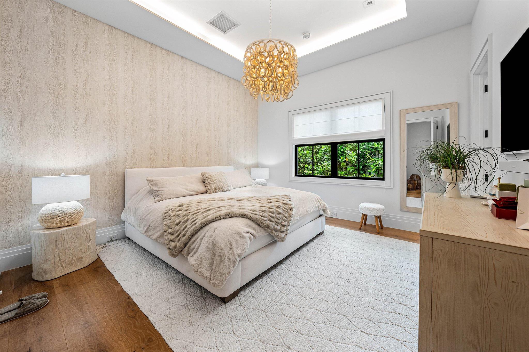 S/D OF 8-46-43 - Residential