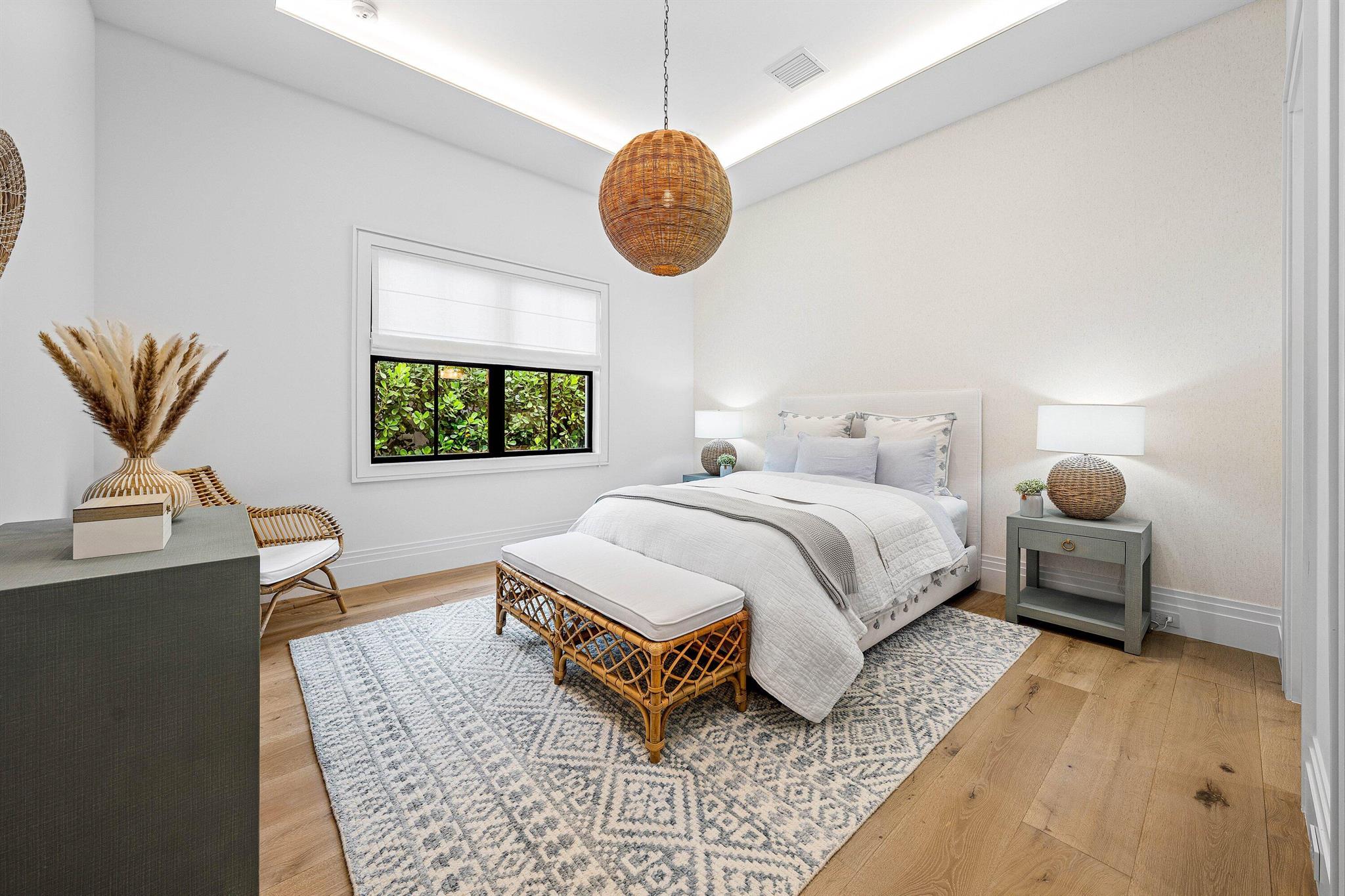 S/D OF 8-46-43 - Residential