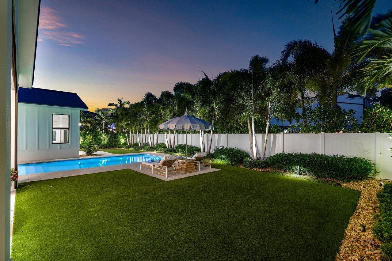 S/D OF 8-46-43 - Residential