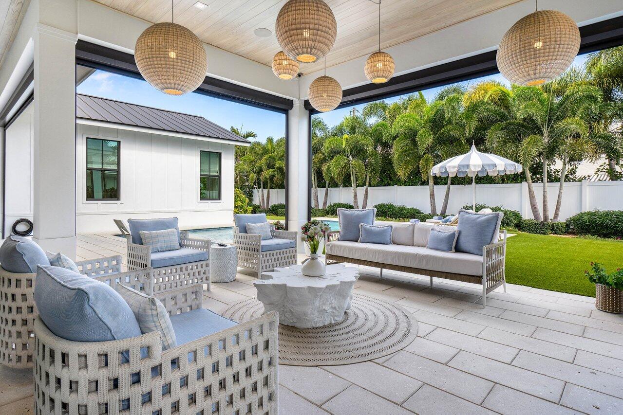 S/D OF 8-46-43 - Residential