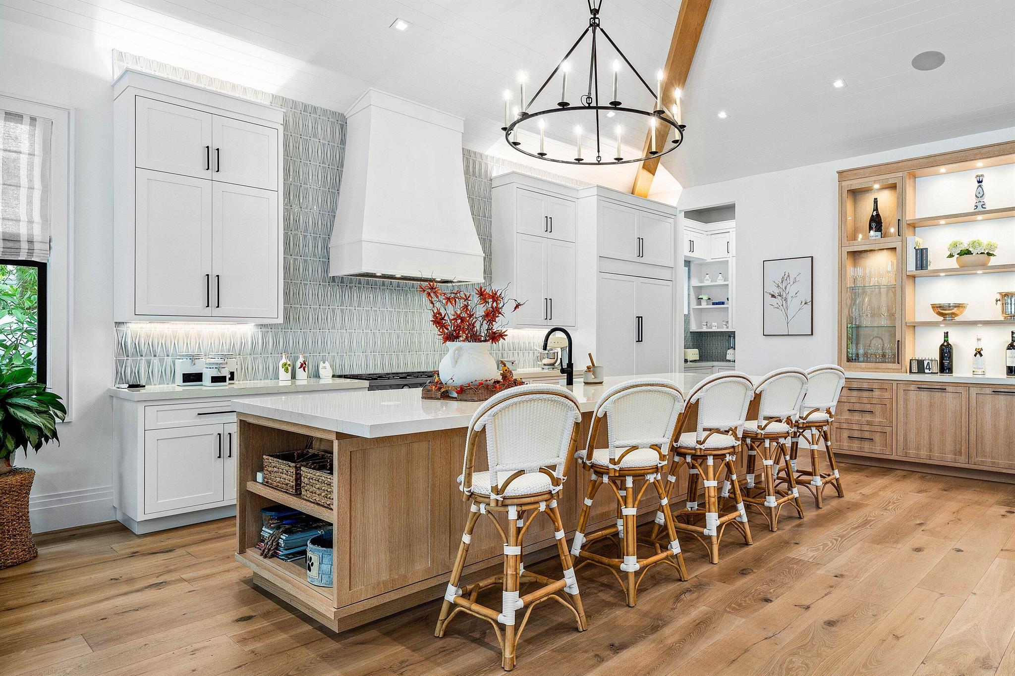 S/D OF 8-46-43 - Residential