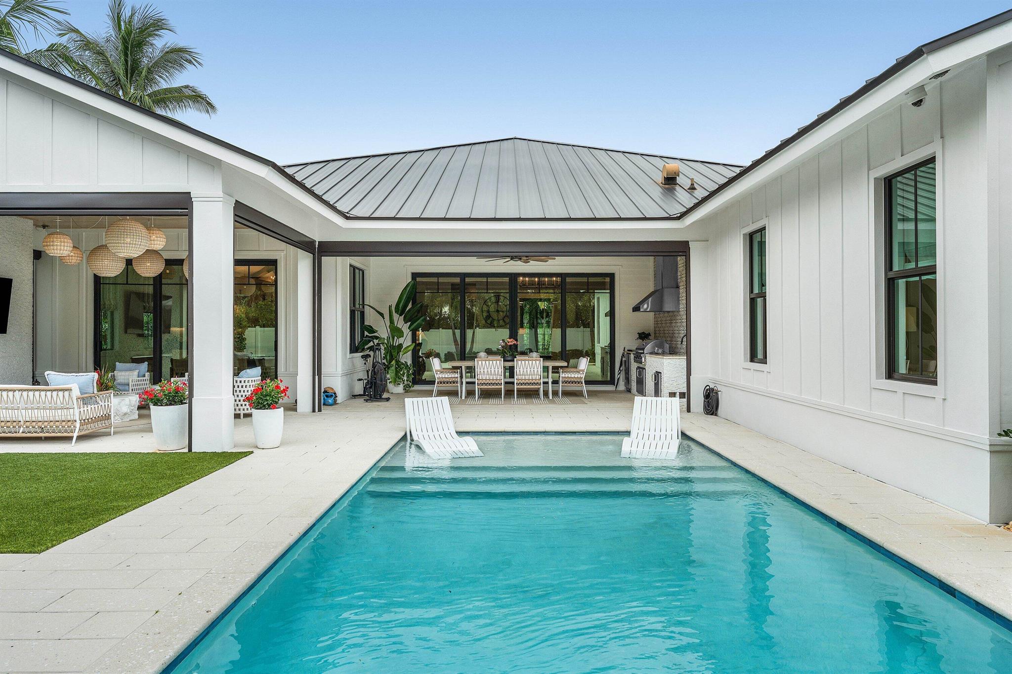 S/D OF 8-46-43 - Residential