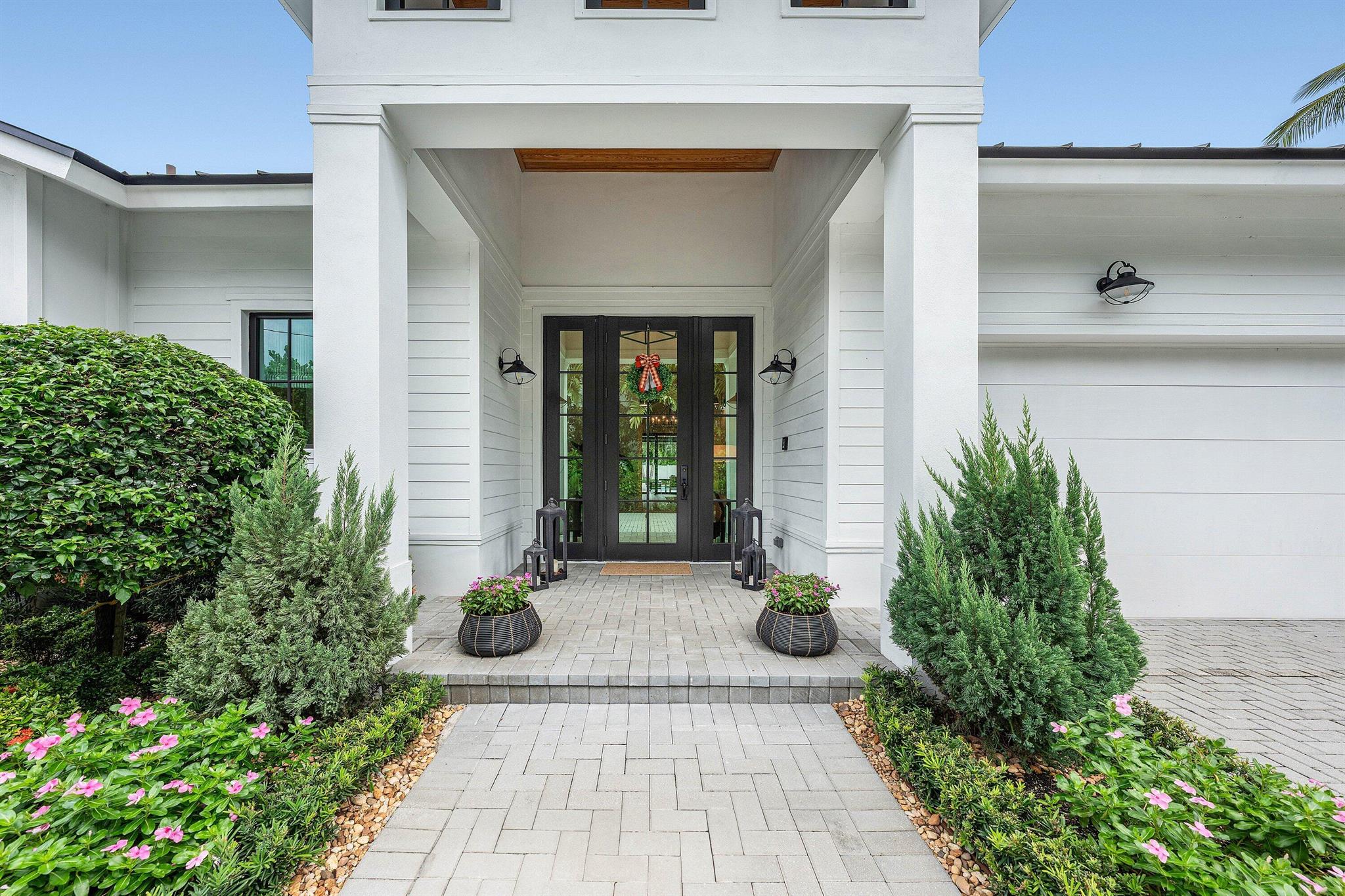 S/D OF 8-46-43 - Residential