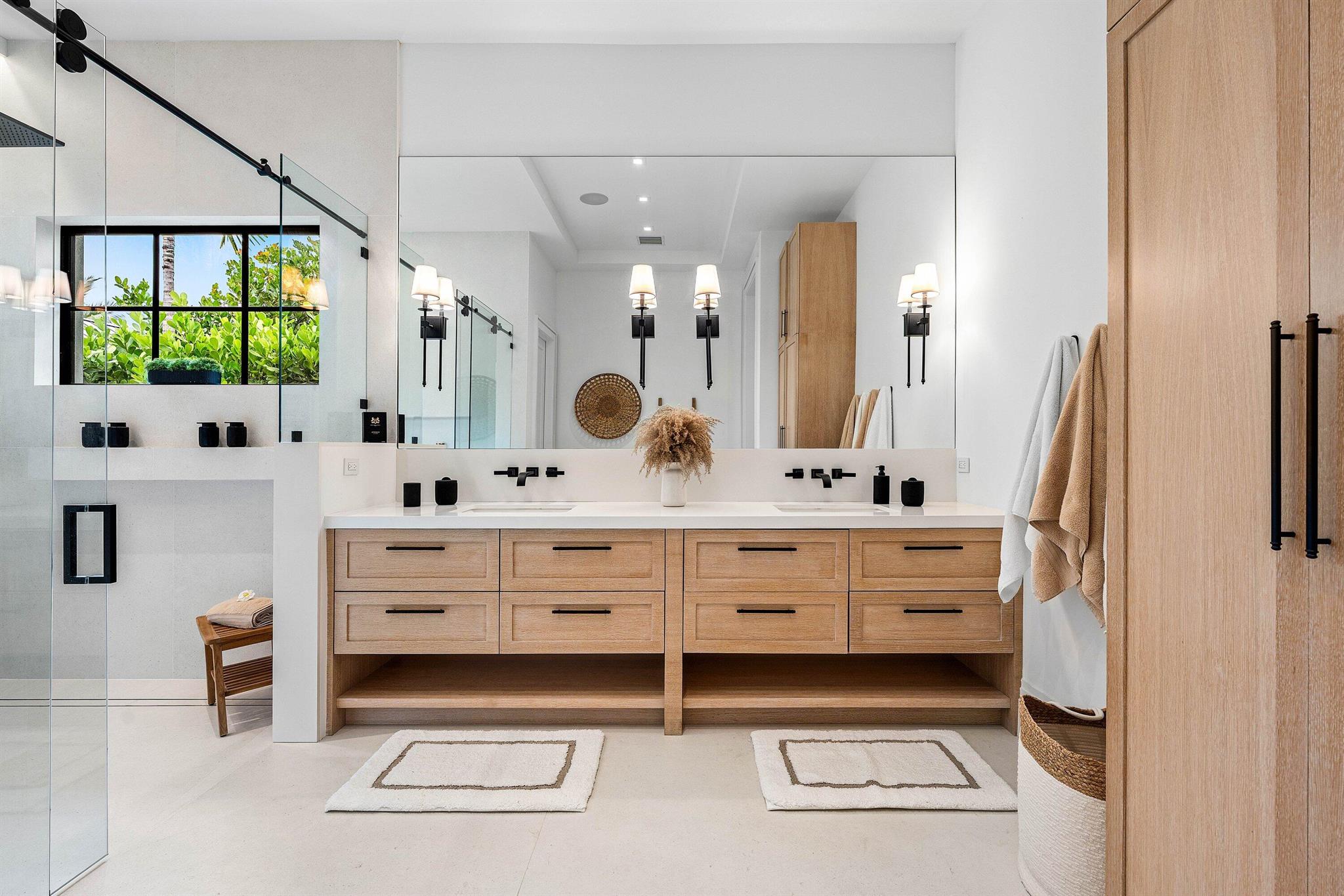 S/D OF 8-46-43 - Residential