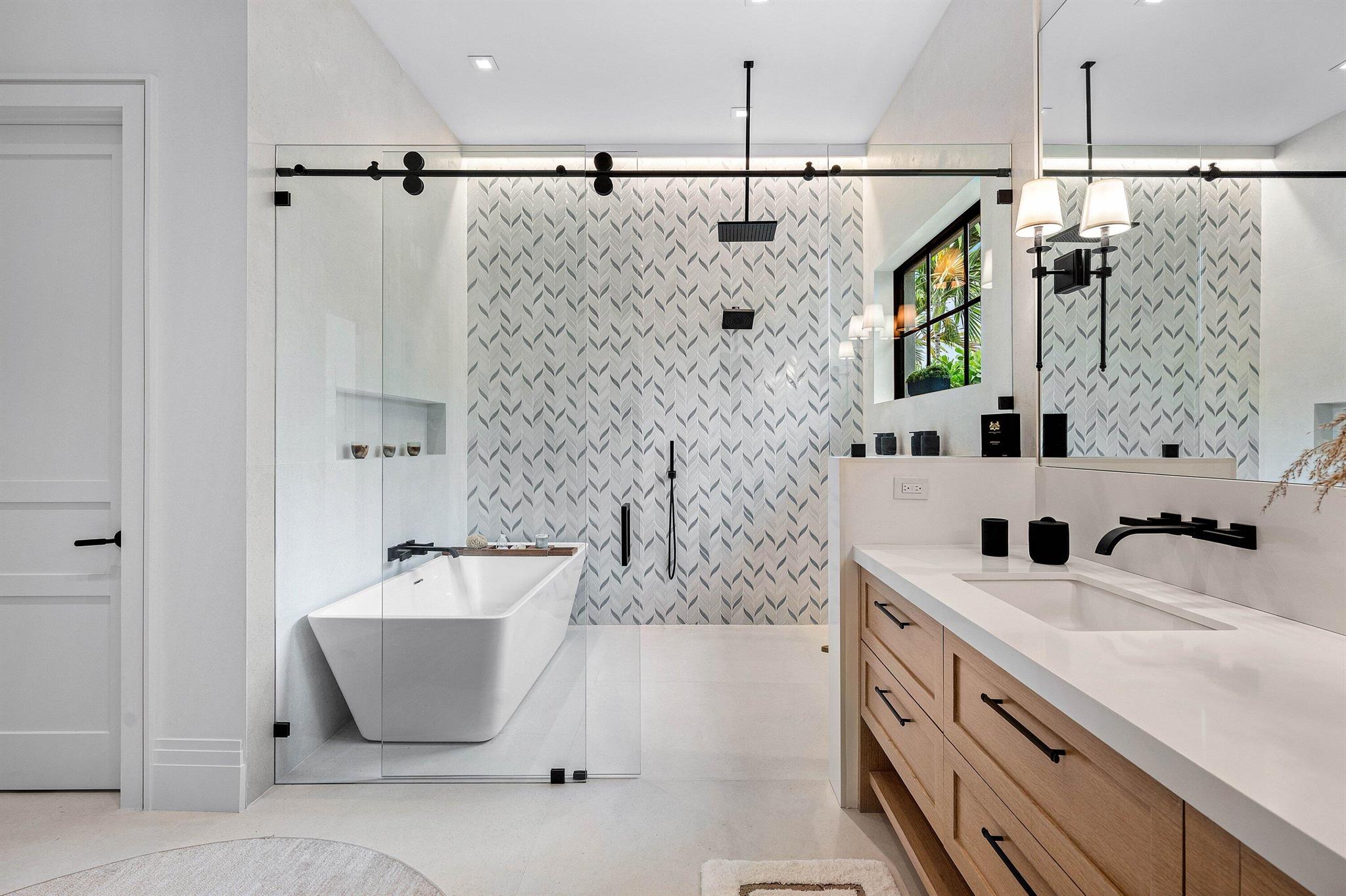 S/D OF 8-46-43 - Residential