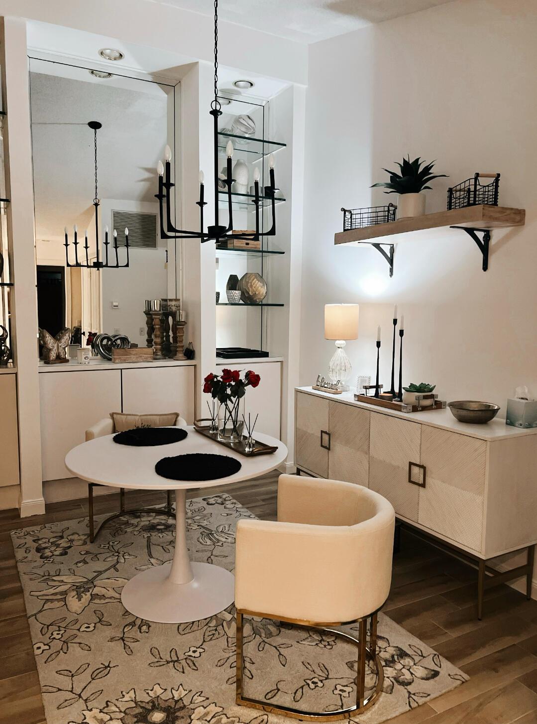 LAKE CATHERINE - Residential