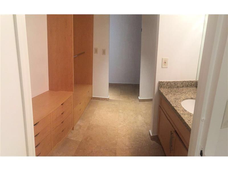 Venetia Condo - Residential