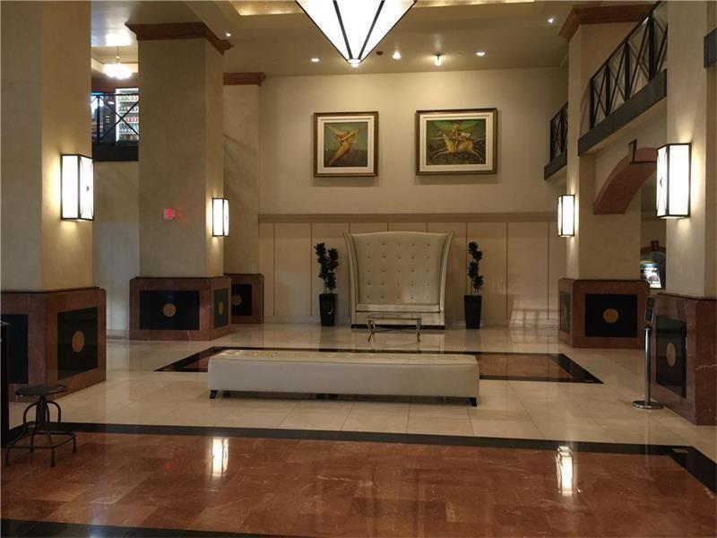 Venetia Condo - Residential