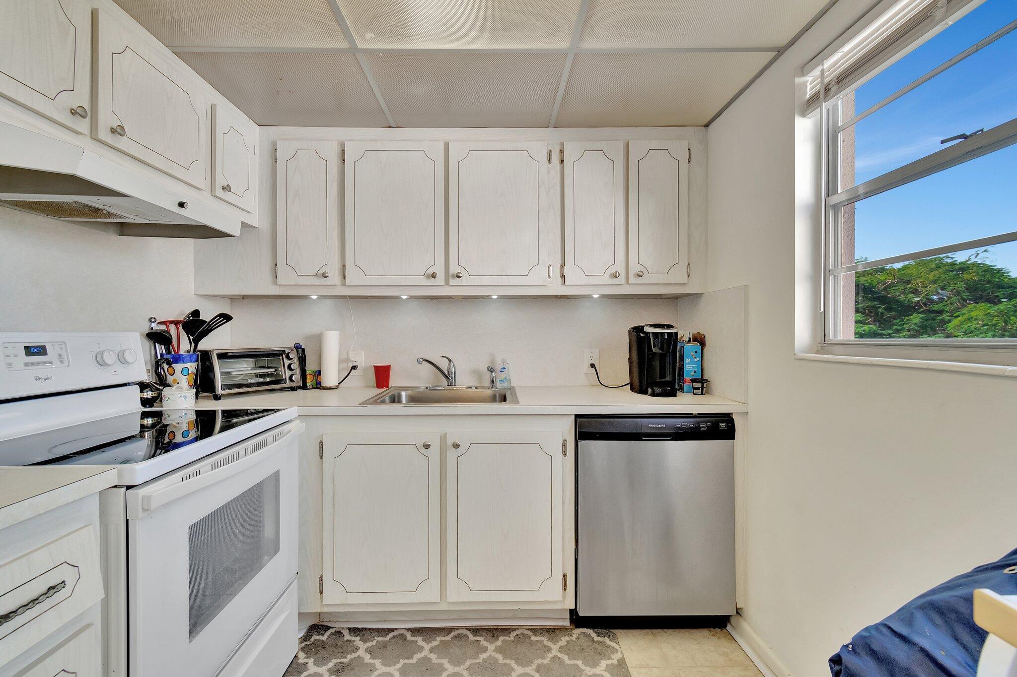 CENTURY VILLAGE - Residential