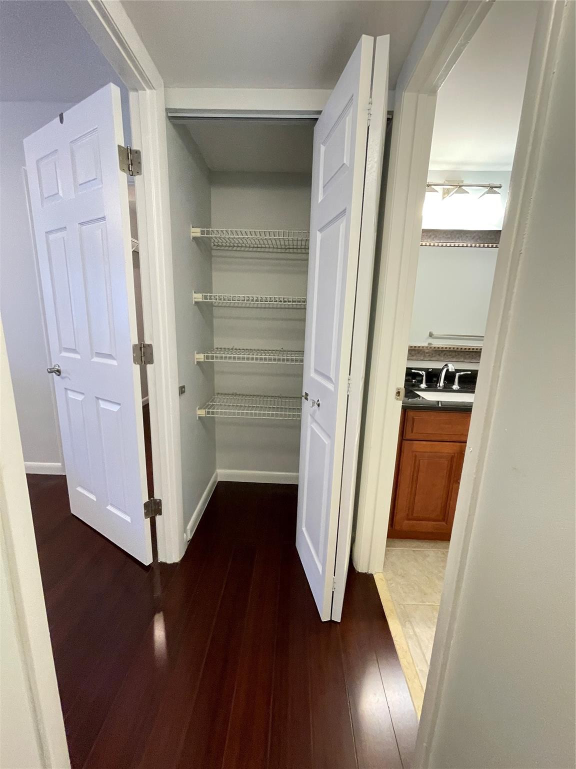 HAMPTON BEACH CLUB - Residential