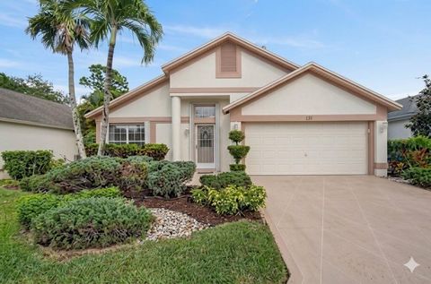 HOME MAX REALTY INTERNATIONAL LUXURY REAL ESTATE BLOG 131 Hammocks Court Greenacres FL 33413