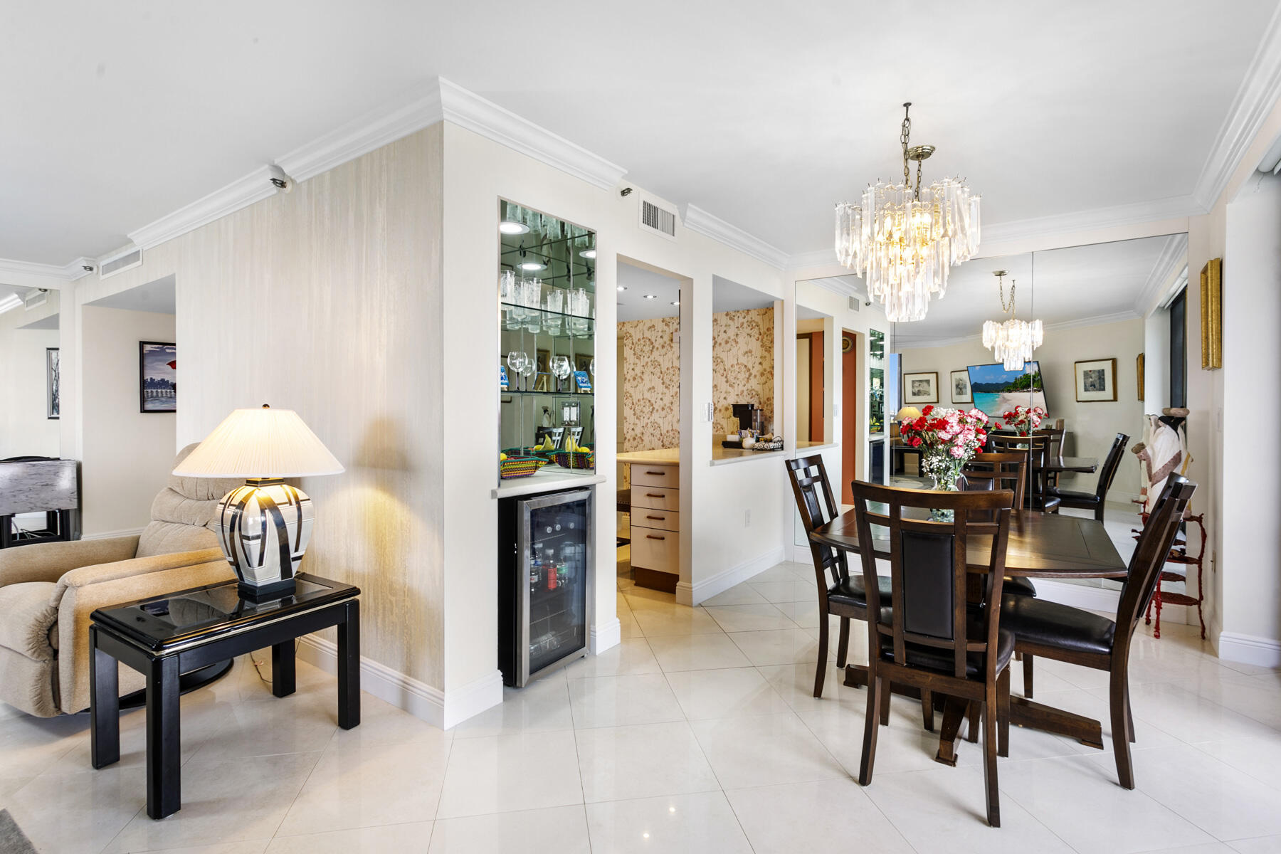 SEAWINDS CONDO - Residential