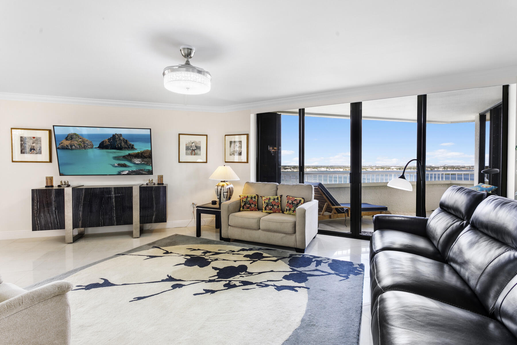 SEAWINDS CONDO - Residential