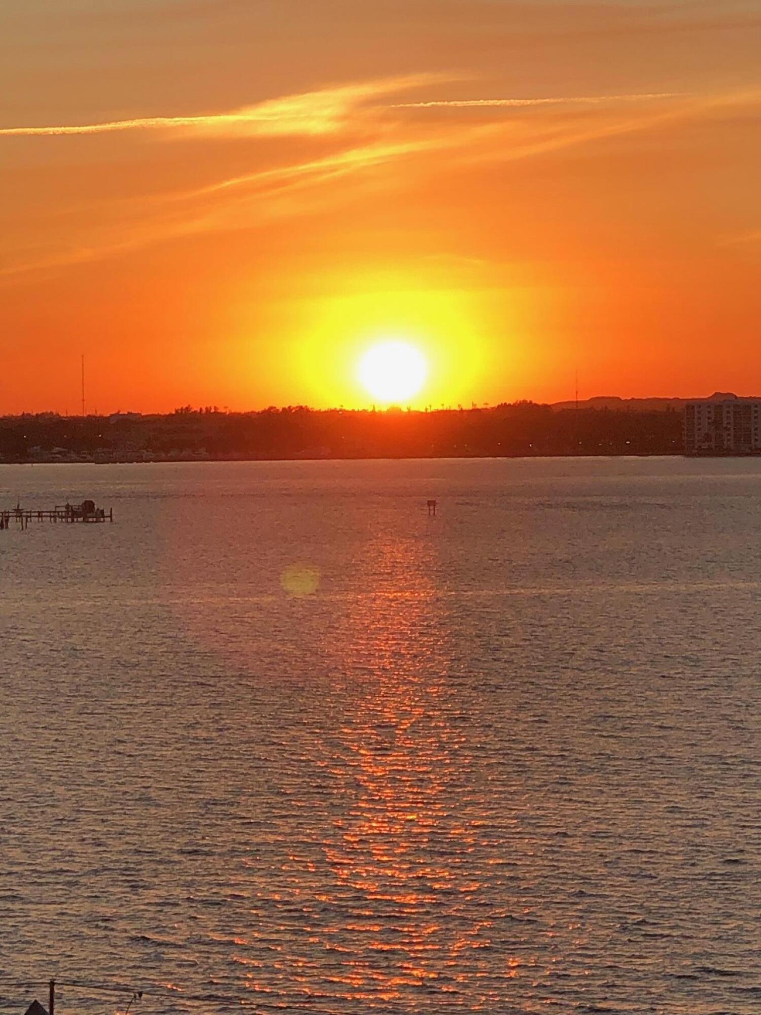 SEAWINDS CONDO - Residential