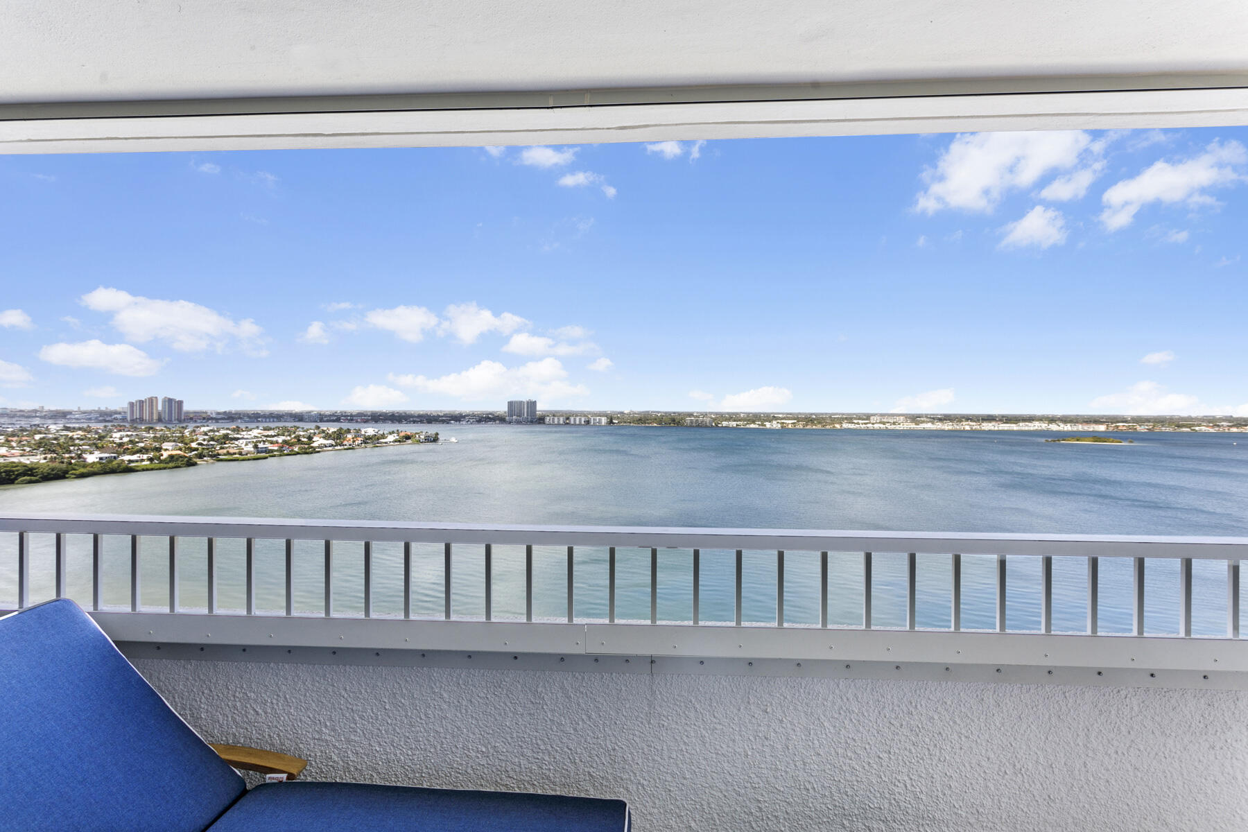 SEAWINDS CONDO - Residential