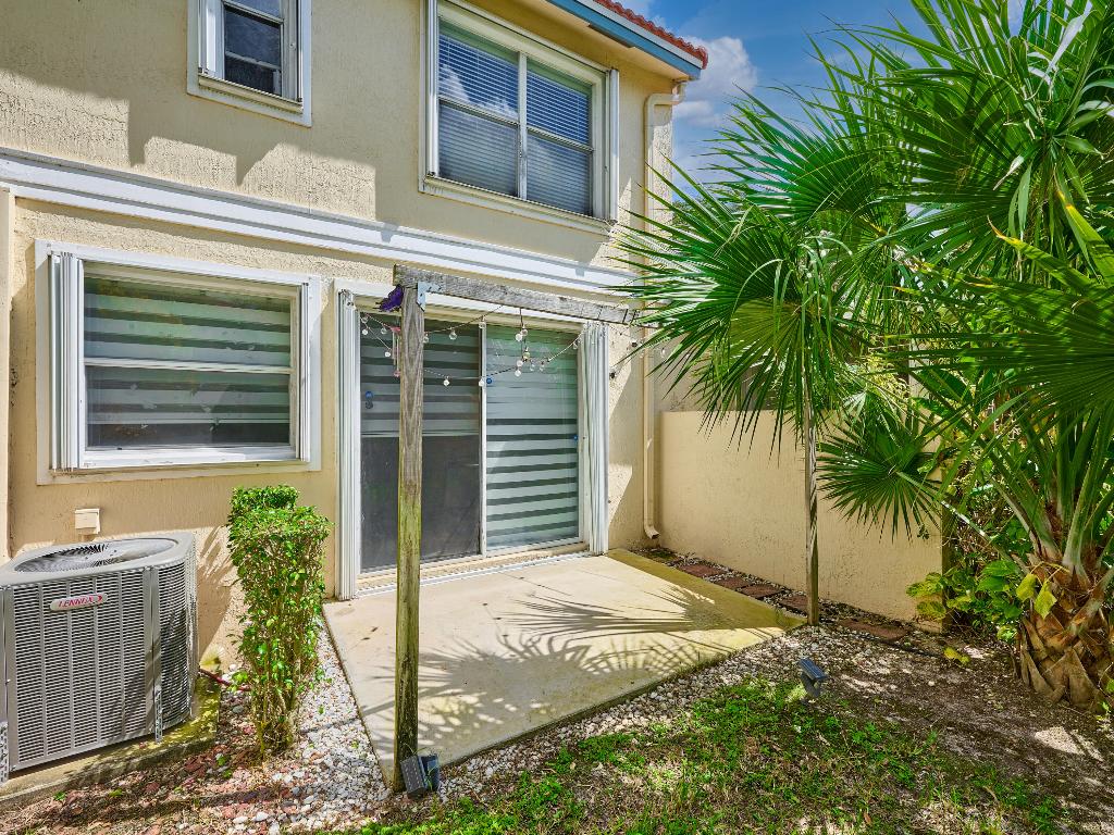 Pelican Point - Residential