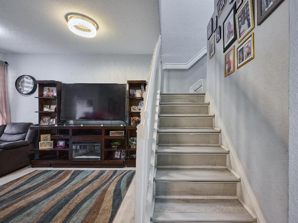 Pelican Point - Residential