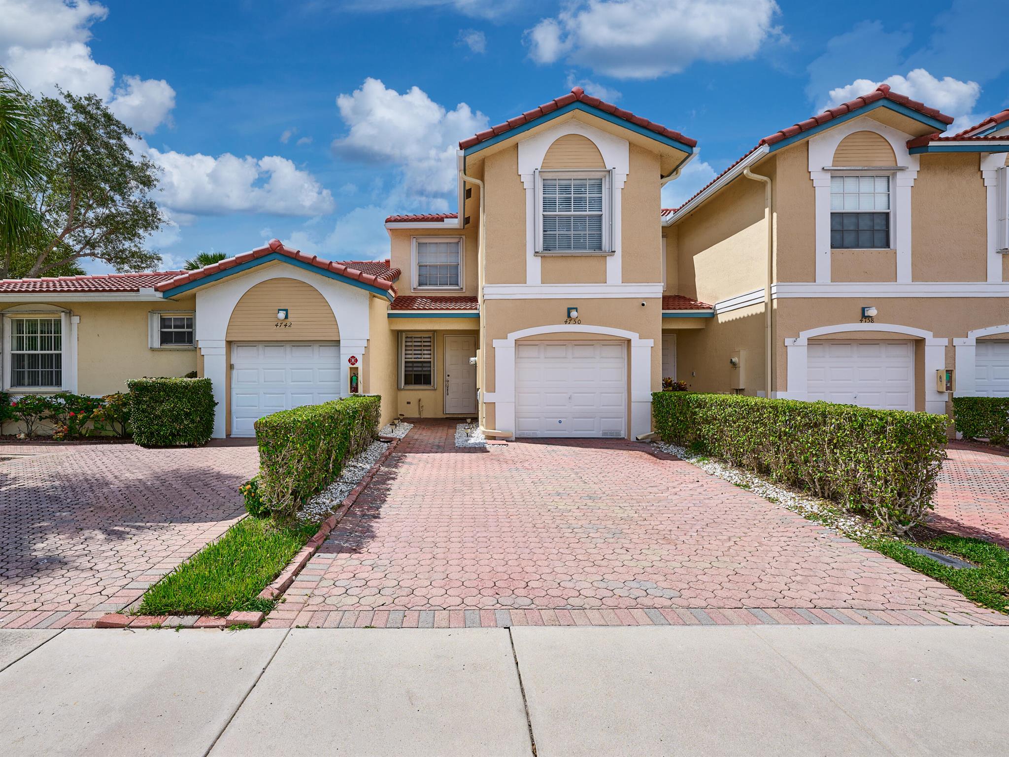 Pelican Point - Residential