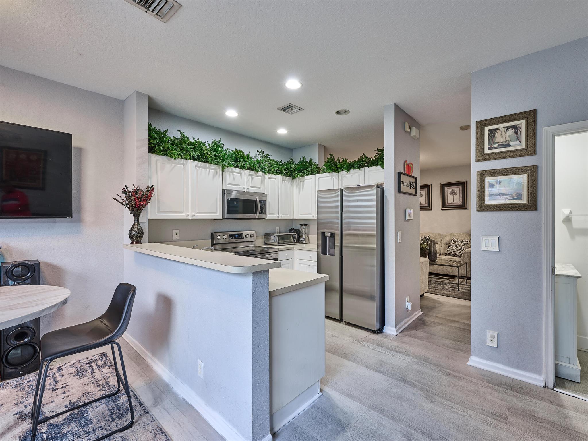 Pelican Point - Residential
