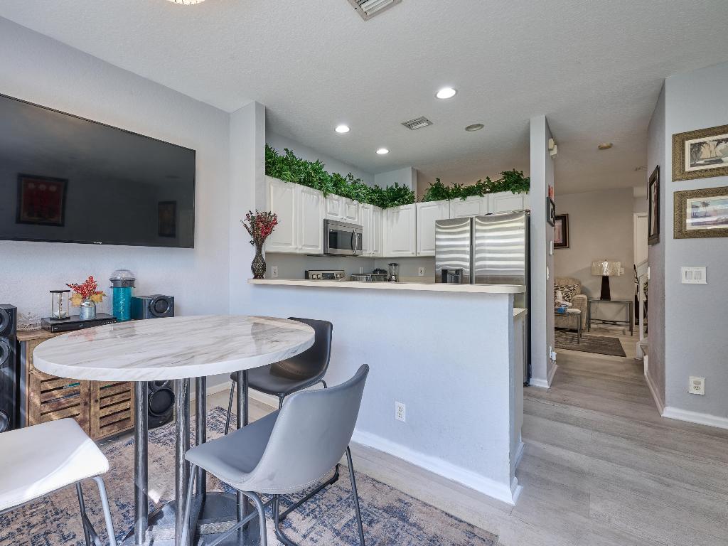 Pelican Point - Residential