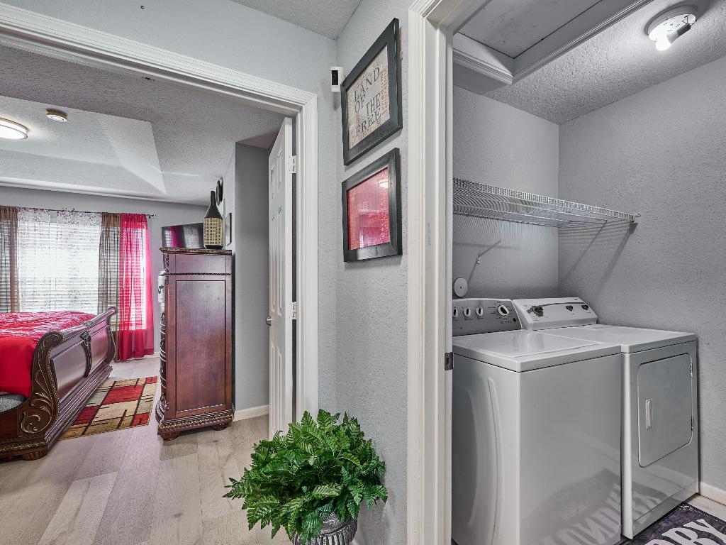 Pelican Point - Residential