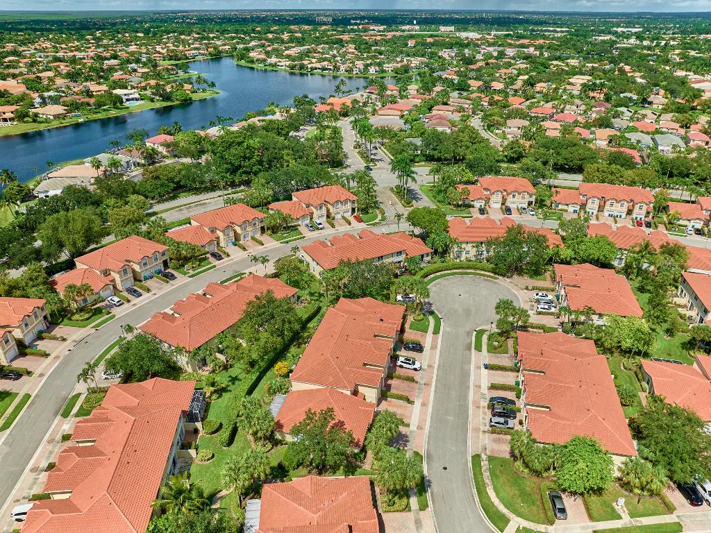 Pelican Point - Residential