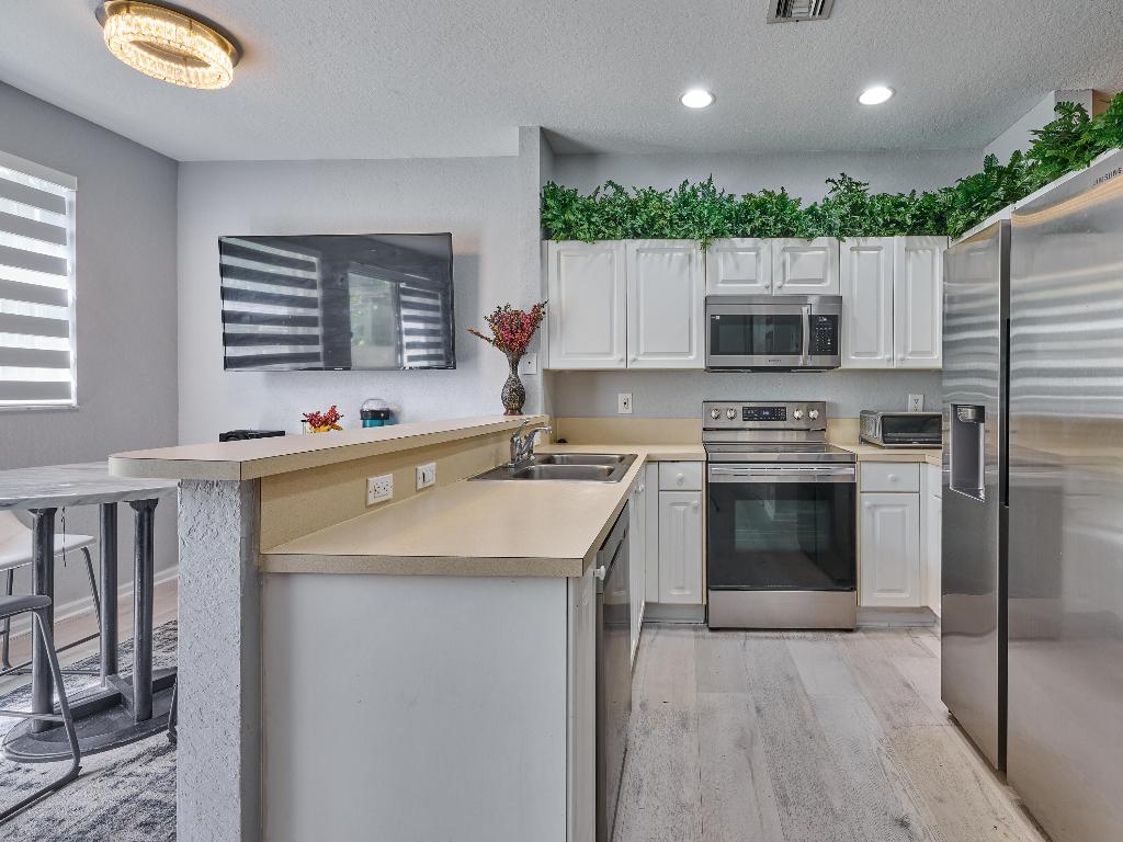 Pelican Point - Residential