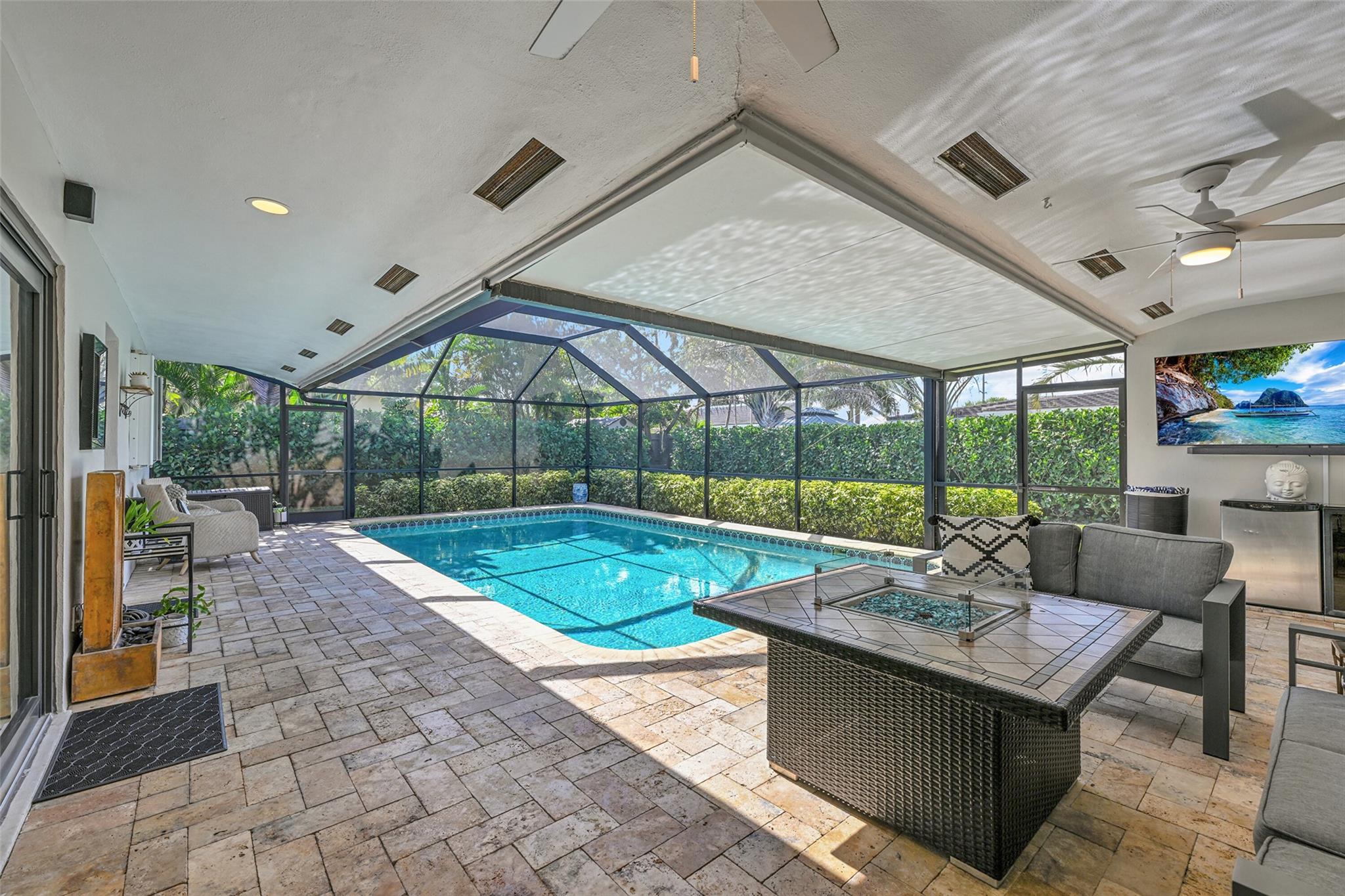 Mary-Knoll 39-48 B - Residential