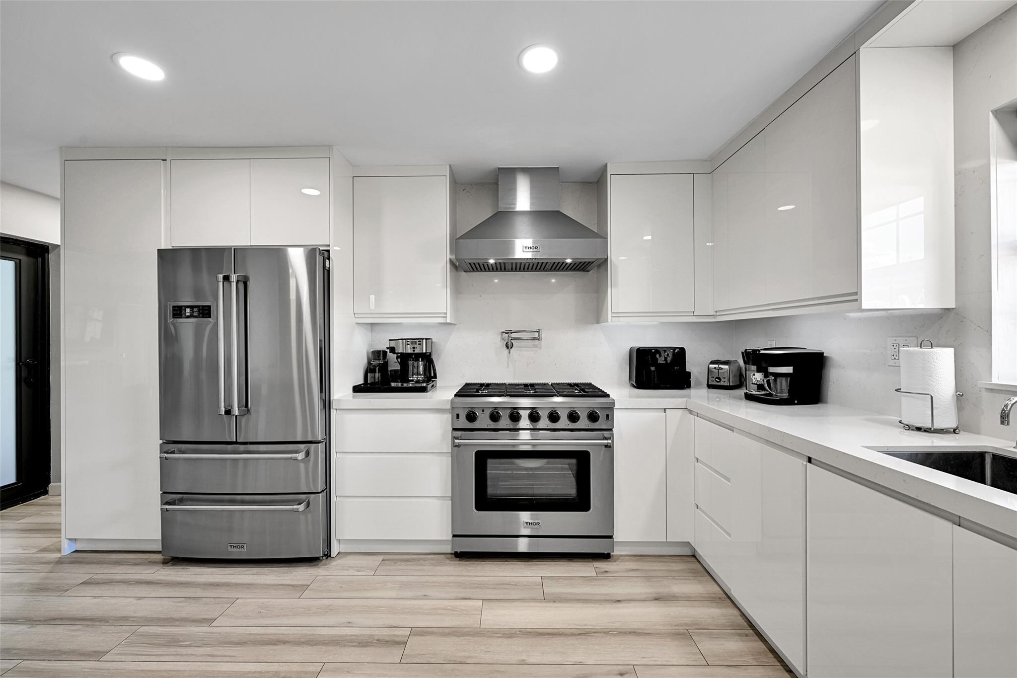 Mary-Knoll 39-48 B - Residential