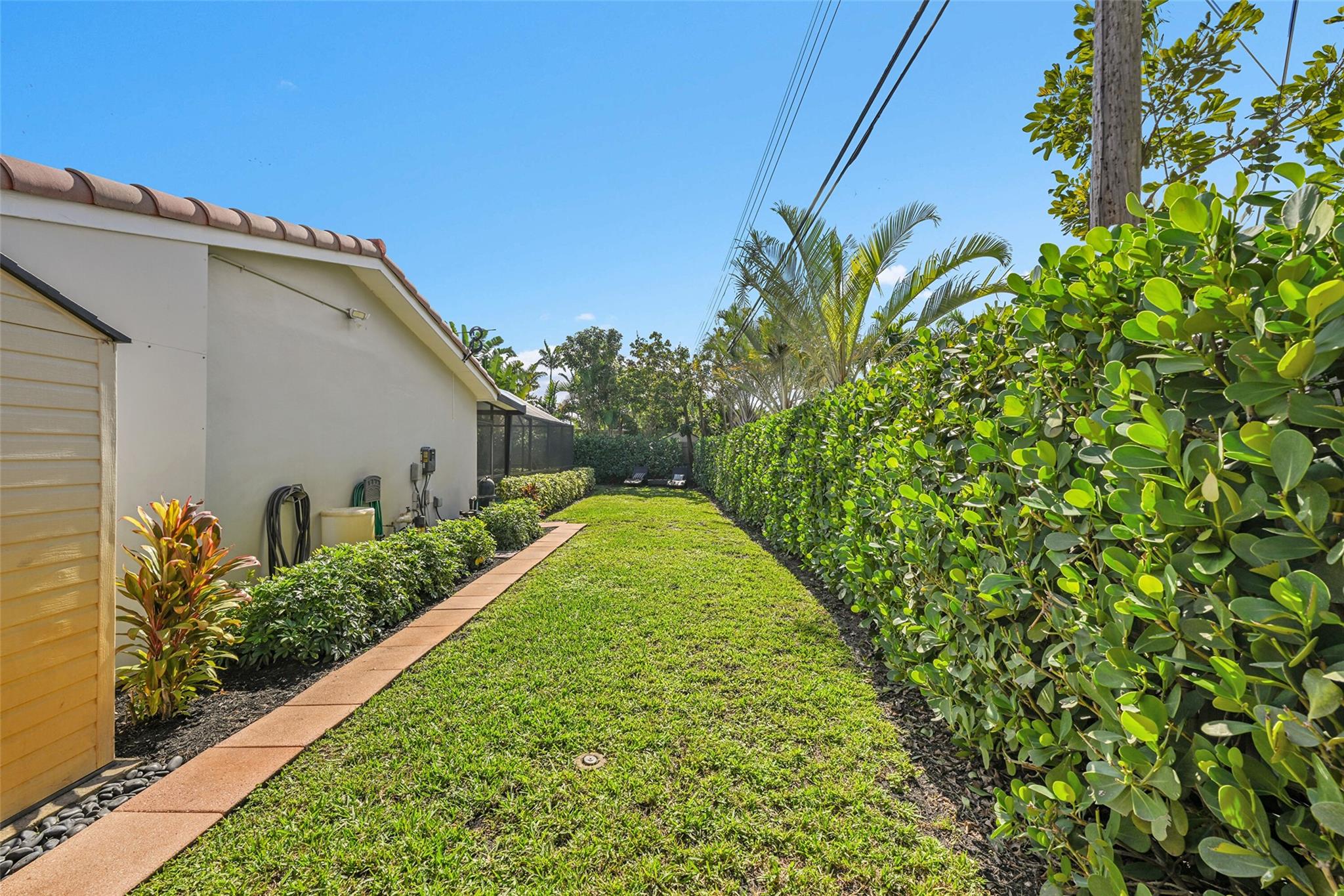 Mary-Knoll 39-48 B - Residential