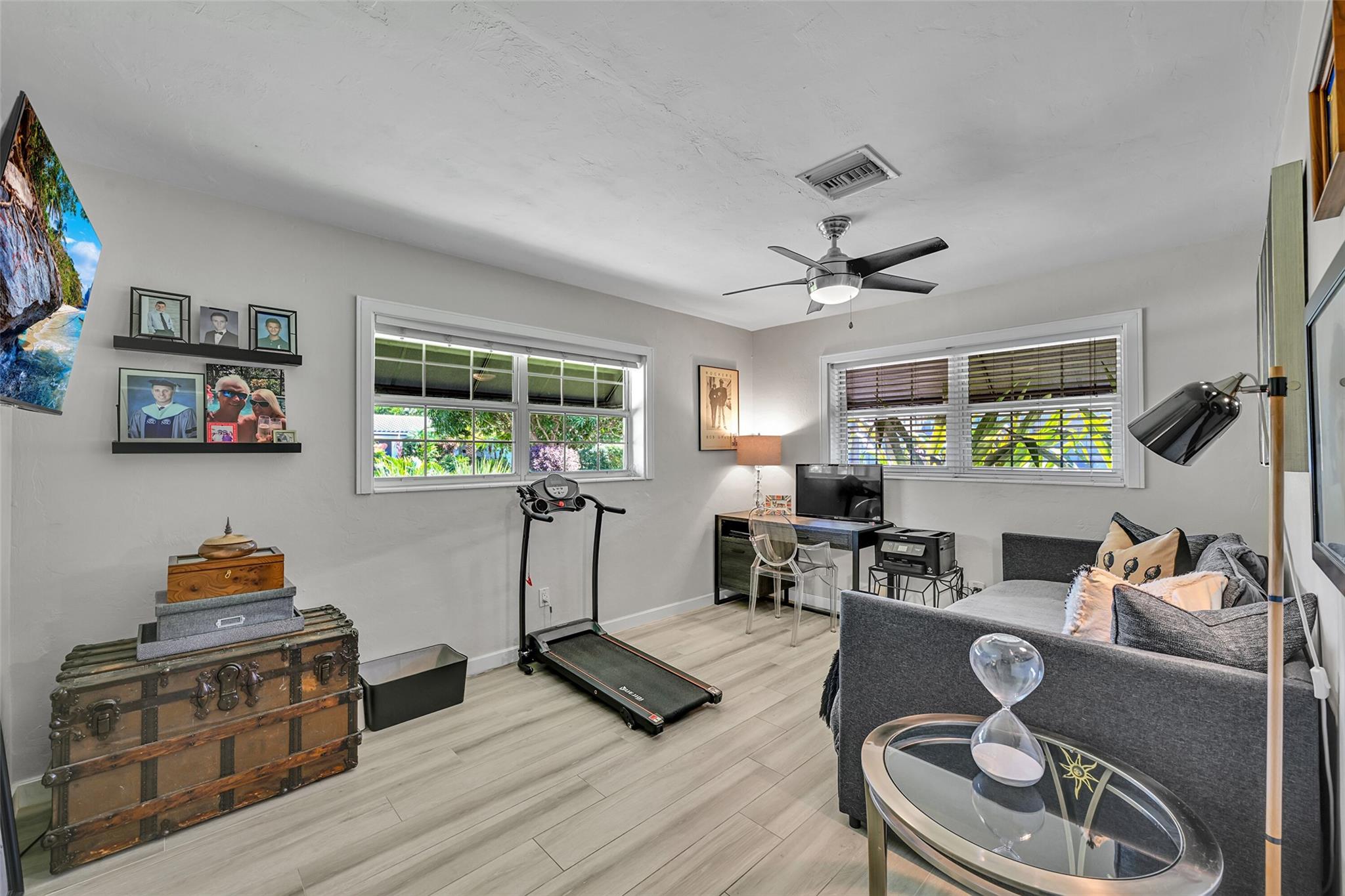 Mary-Knoll 39-48 B - Residential