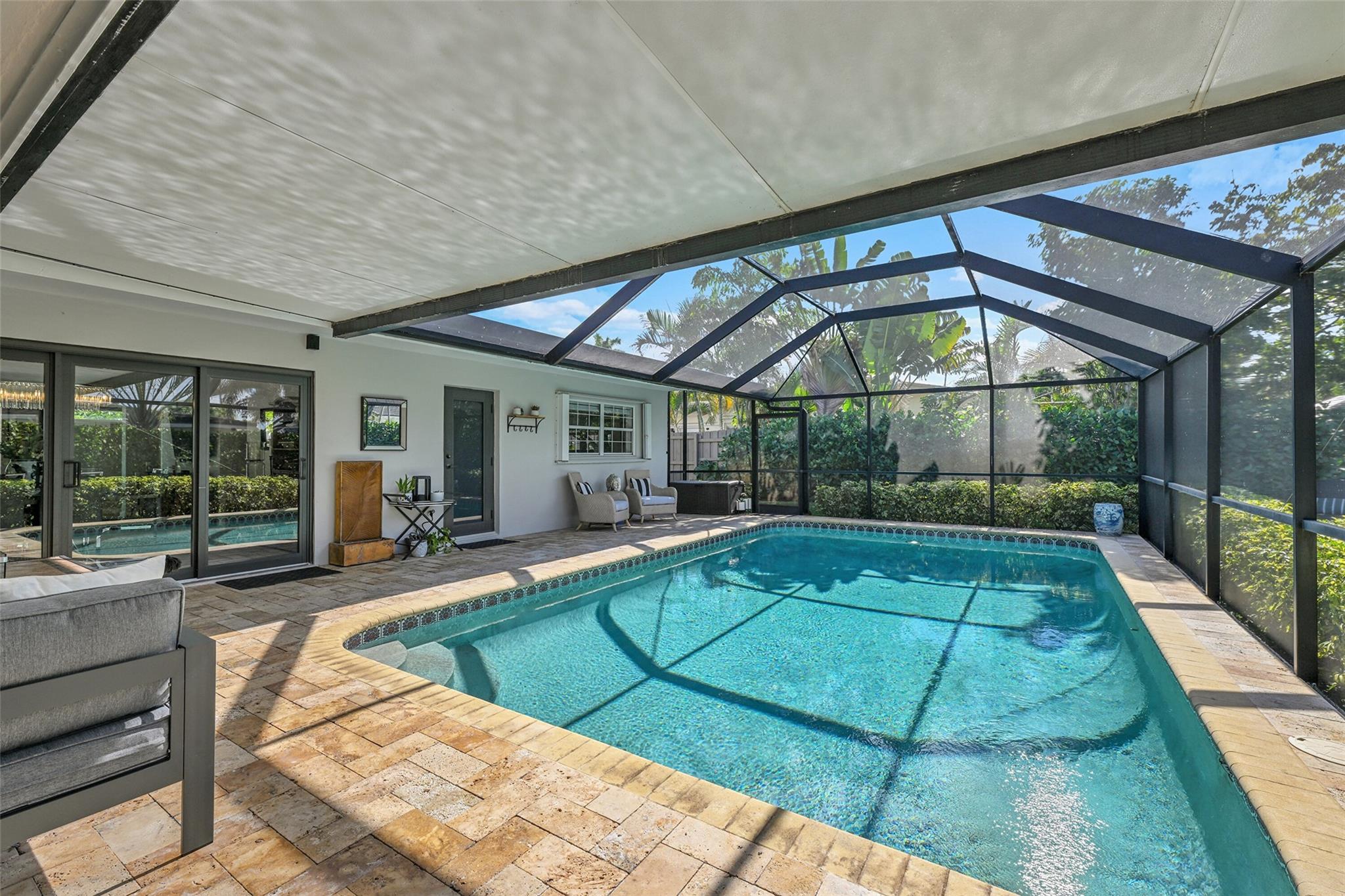 Mary-Knoll 39-48 B - Residential