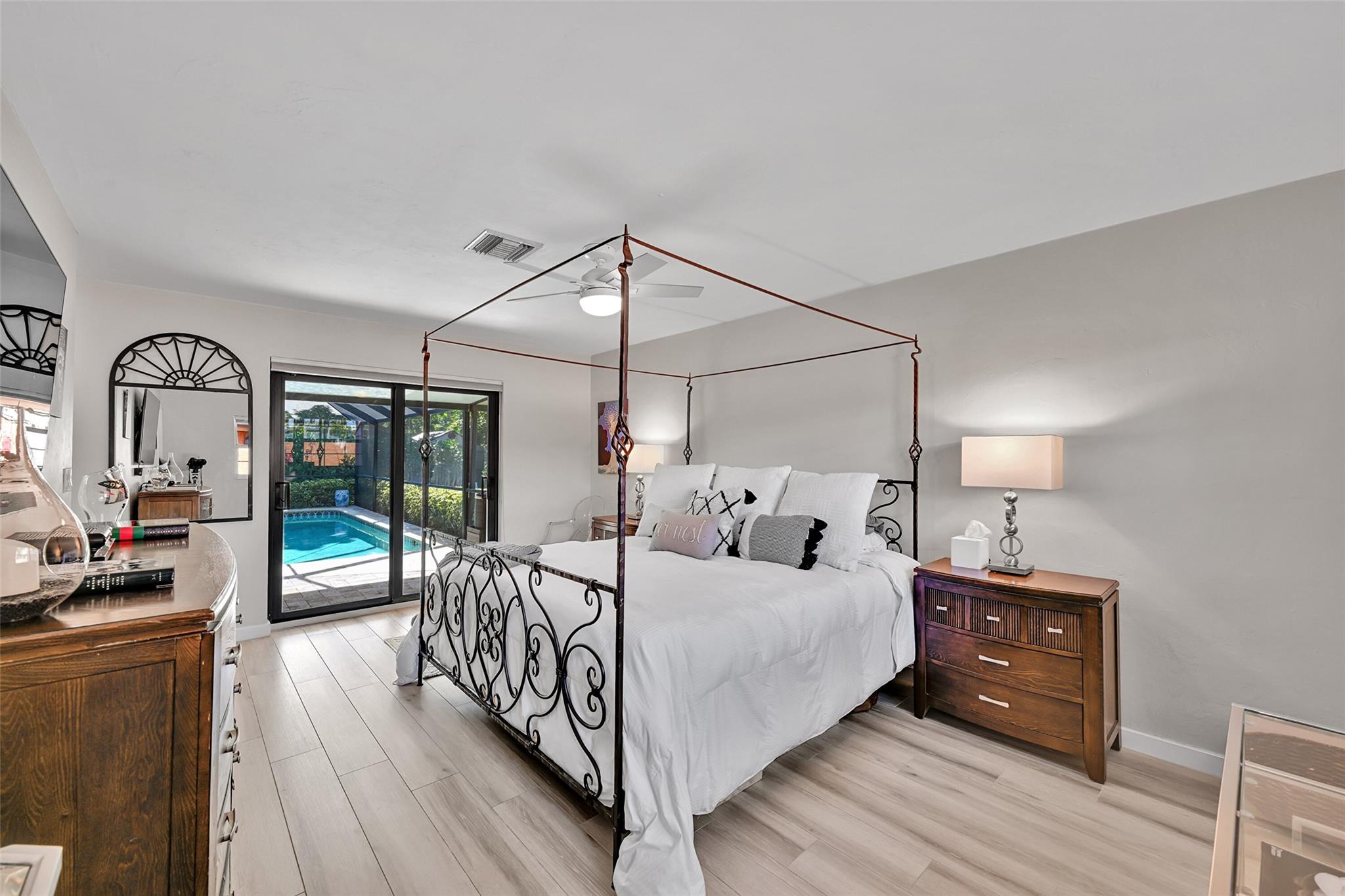 Mary-Knoll 39-48 B - Residential