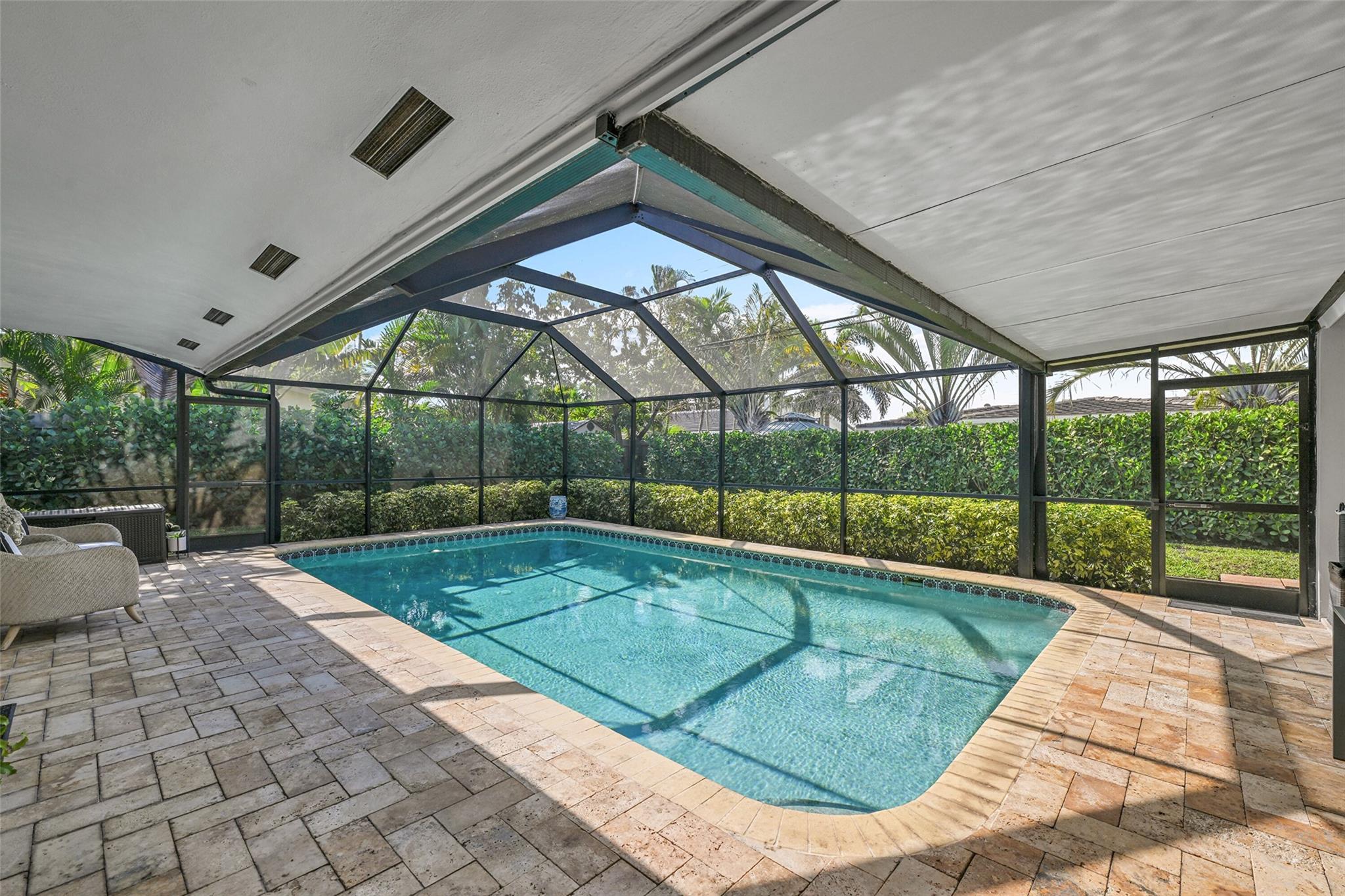 Mary-Knoll 39-48 B - Residential