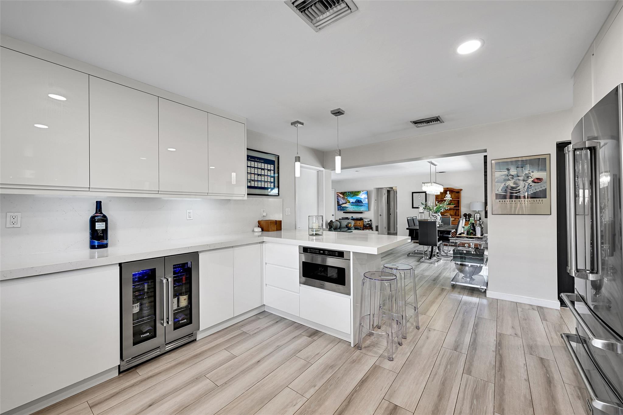 Mary-Knoll 39-48 B - Residential