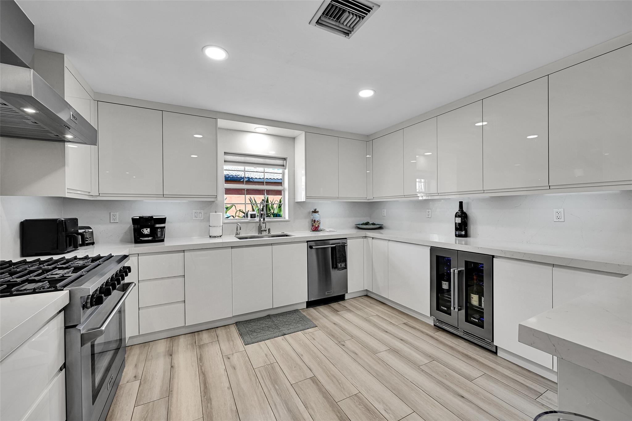 Mary-Knoll 39-48 B - Residential