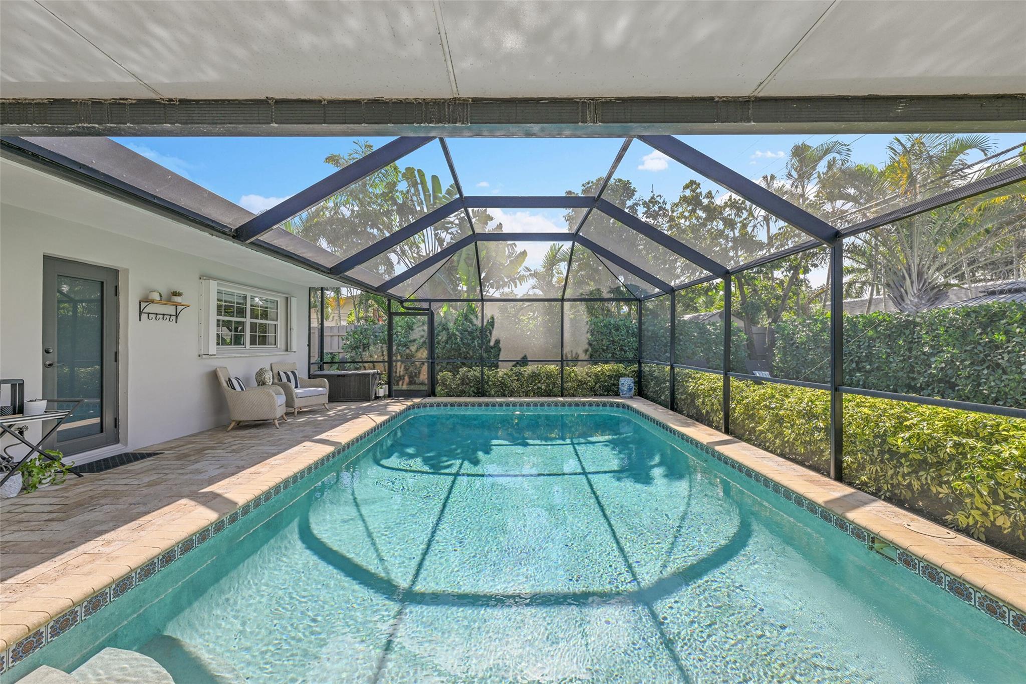 Mary-Knoll 39-48 B - Residential