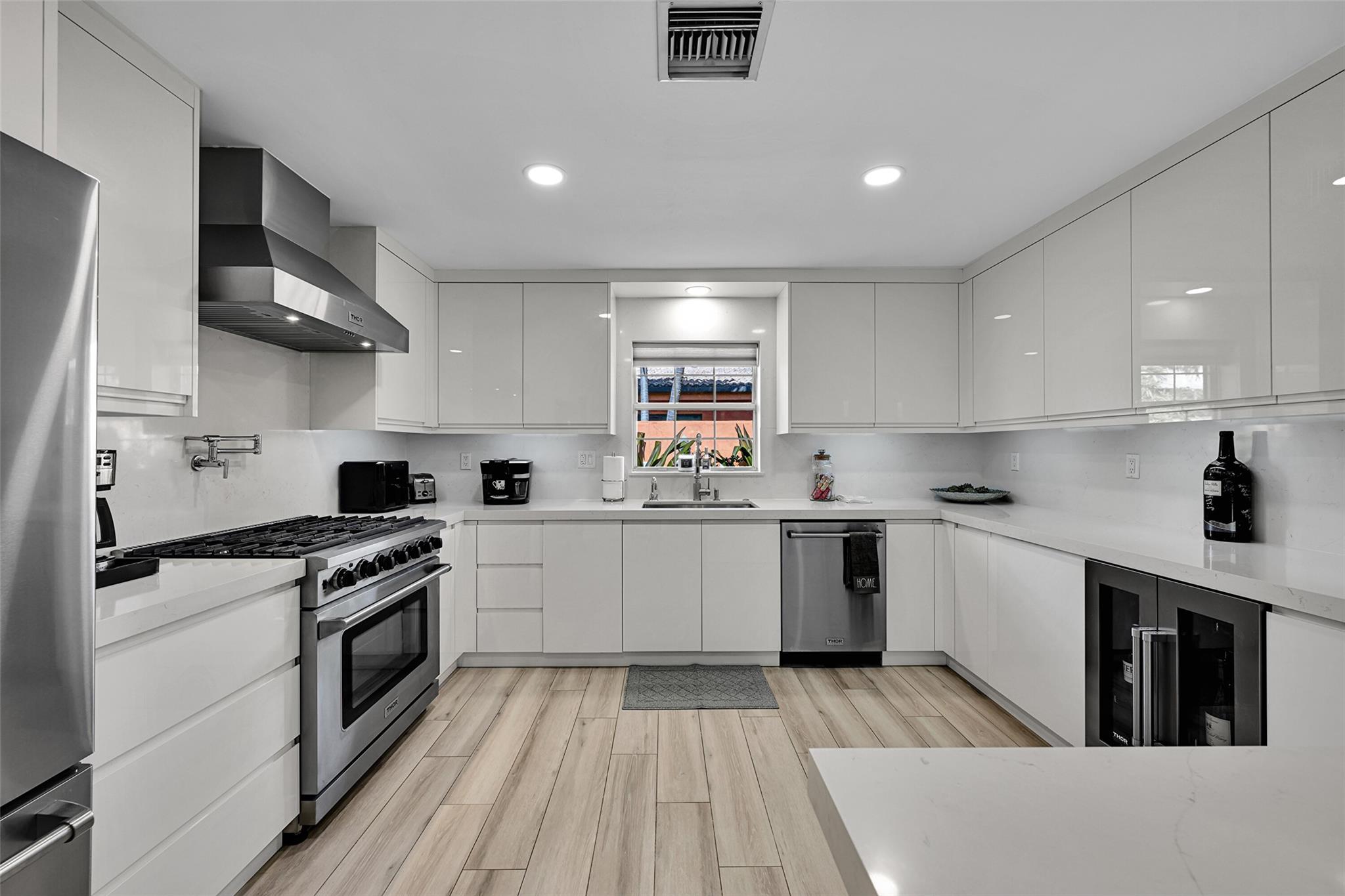 Mary-Knoll 39-48 B - Residential