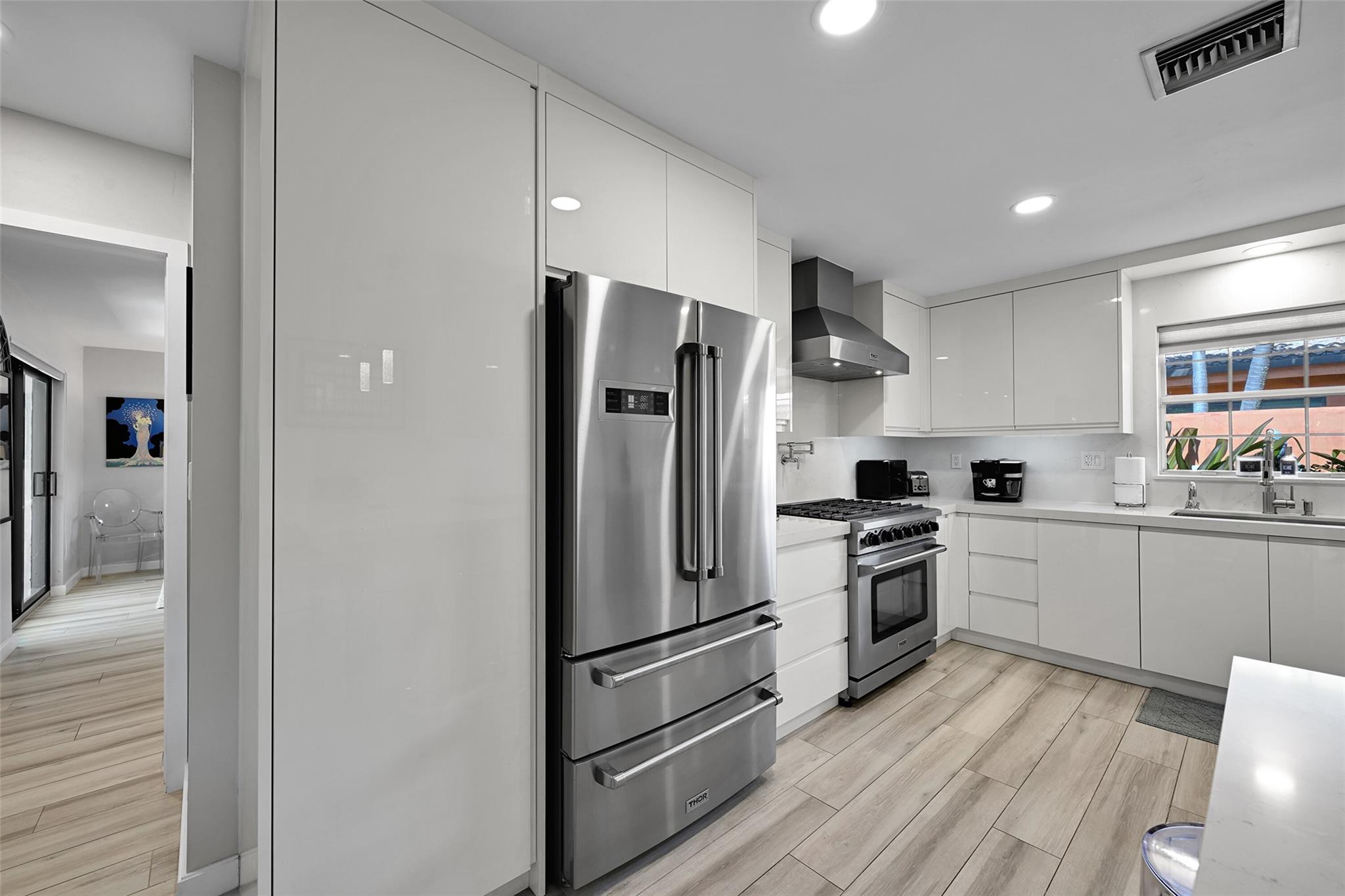 Mary-Knoll 39-48 B - Residential