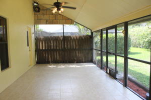 WINSTON PARK SEC ONE-A - Residential Lease