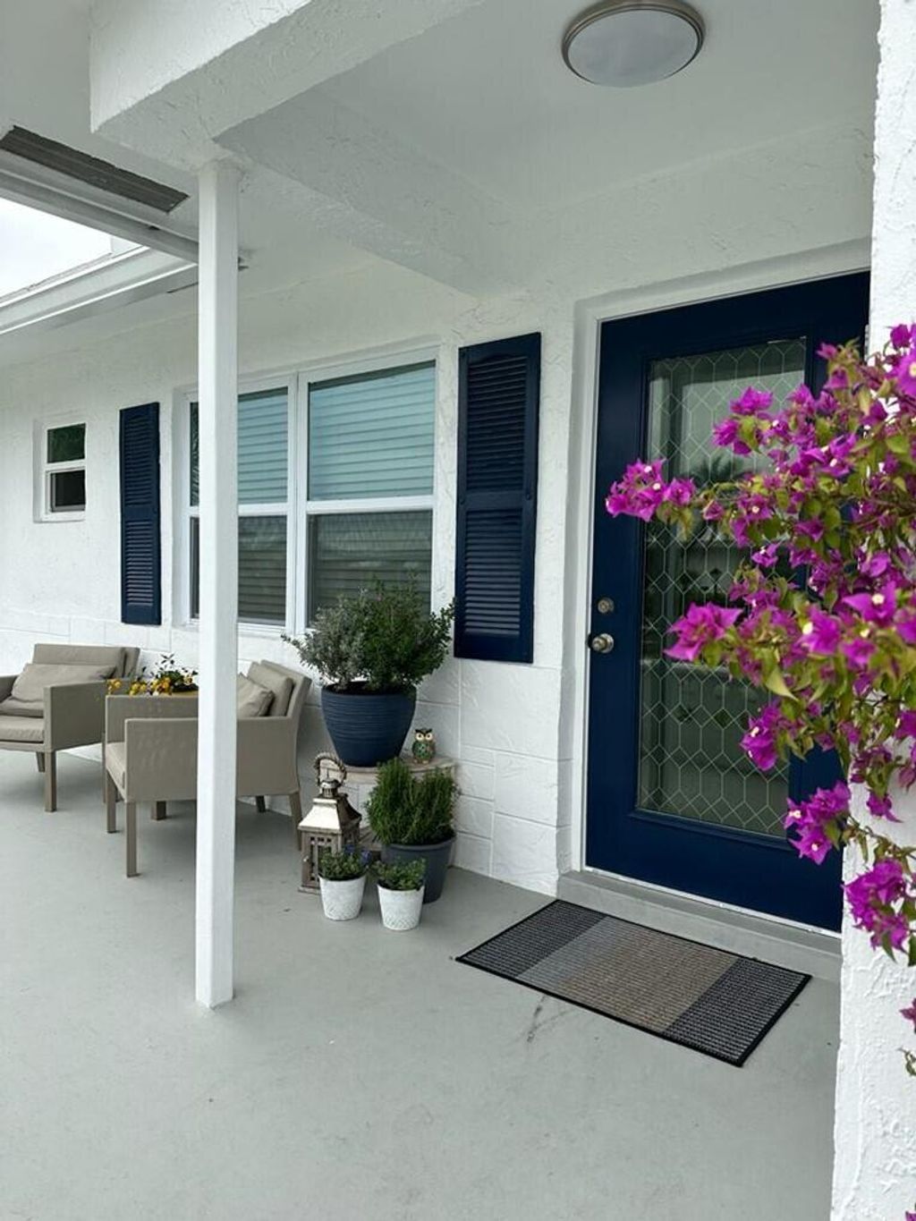 Photo of 1915 SW 17th Ave SW, Boynton Beach, FL 33426 (MLS # B26000823)