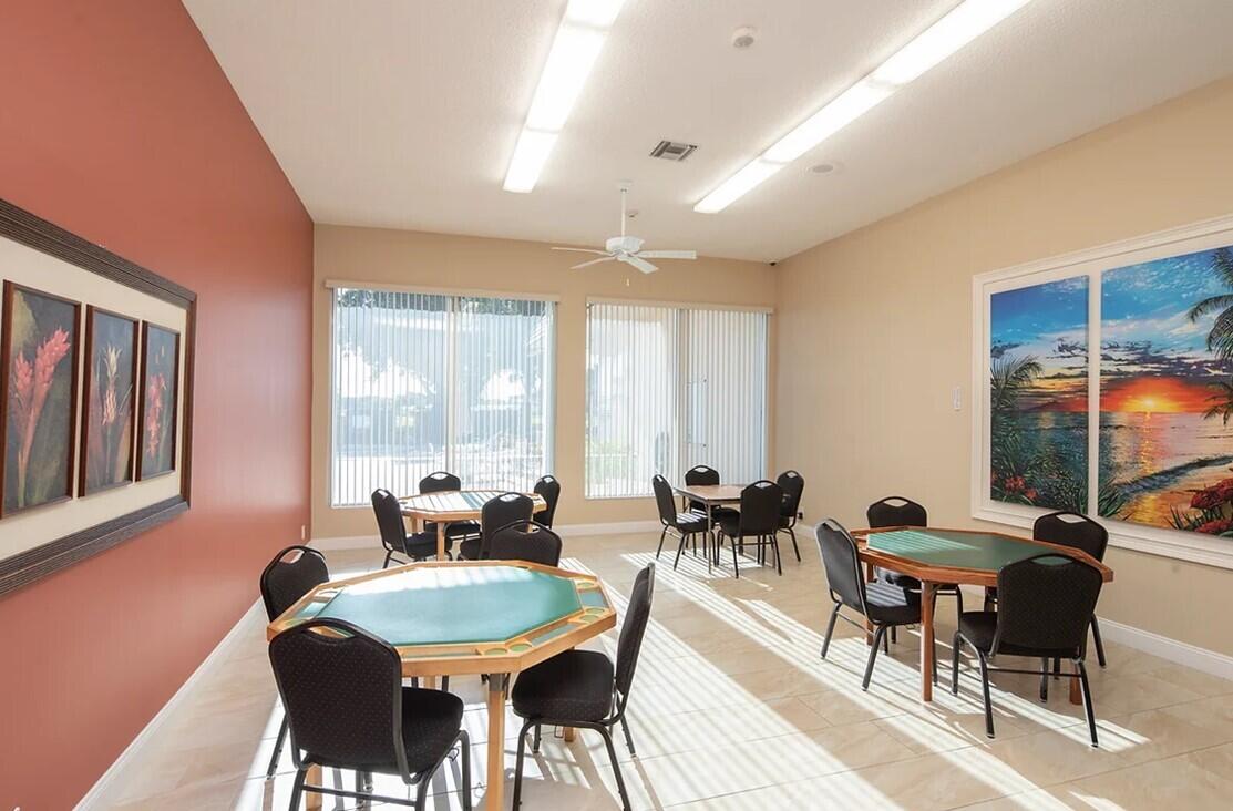 PALM BEACH LEISUREVILLE SEC 10 - Residential Lease