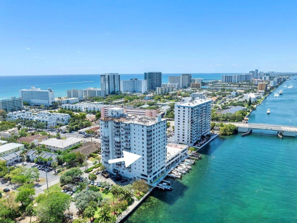 INTRACOASTAL TOWER - Residential