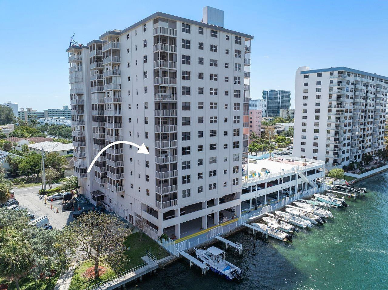 1505 N Riverside Drive 605