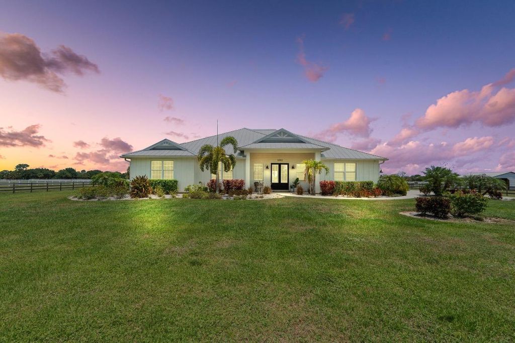 Photo of 18102 Bridle Way, Port Saint Lucie, FL 34987 (MLS # R11092243)